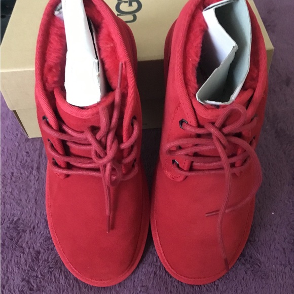 NWT Ugg Australia Neumel Red Suede Chukka Booties - Picture 2 of 14